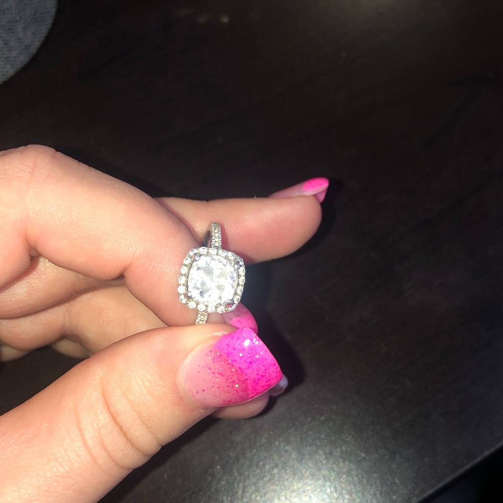 Silver Ring - Picture 3 of 3